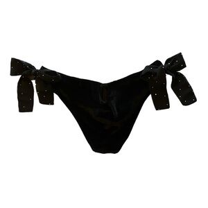 Stunning, For Love & Lemons Black Velvet Key Hole Silver Gems Great Condition